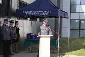 Przemówienie Komendanta Powiatowego Policji w Krośnie Odrzańskim podczas uroczystości